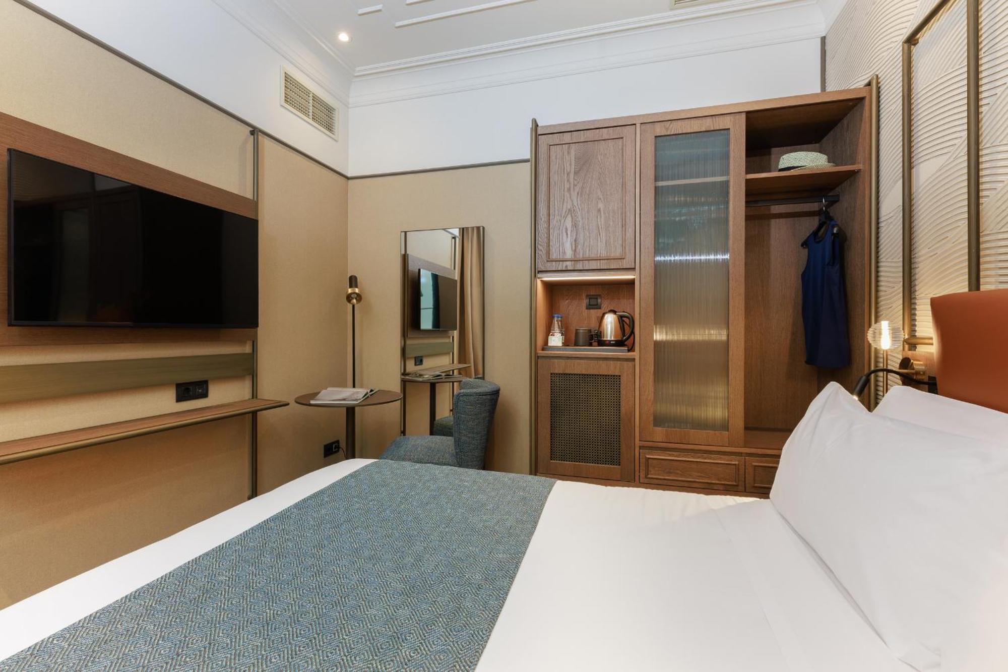 Hotel Medinaceli New Reopening 2025 Barcelona Ngoại thất bức ảnh