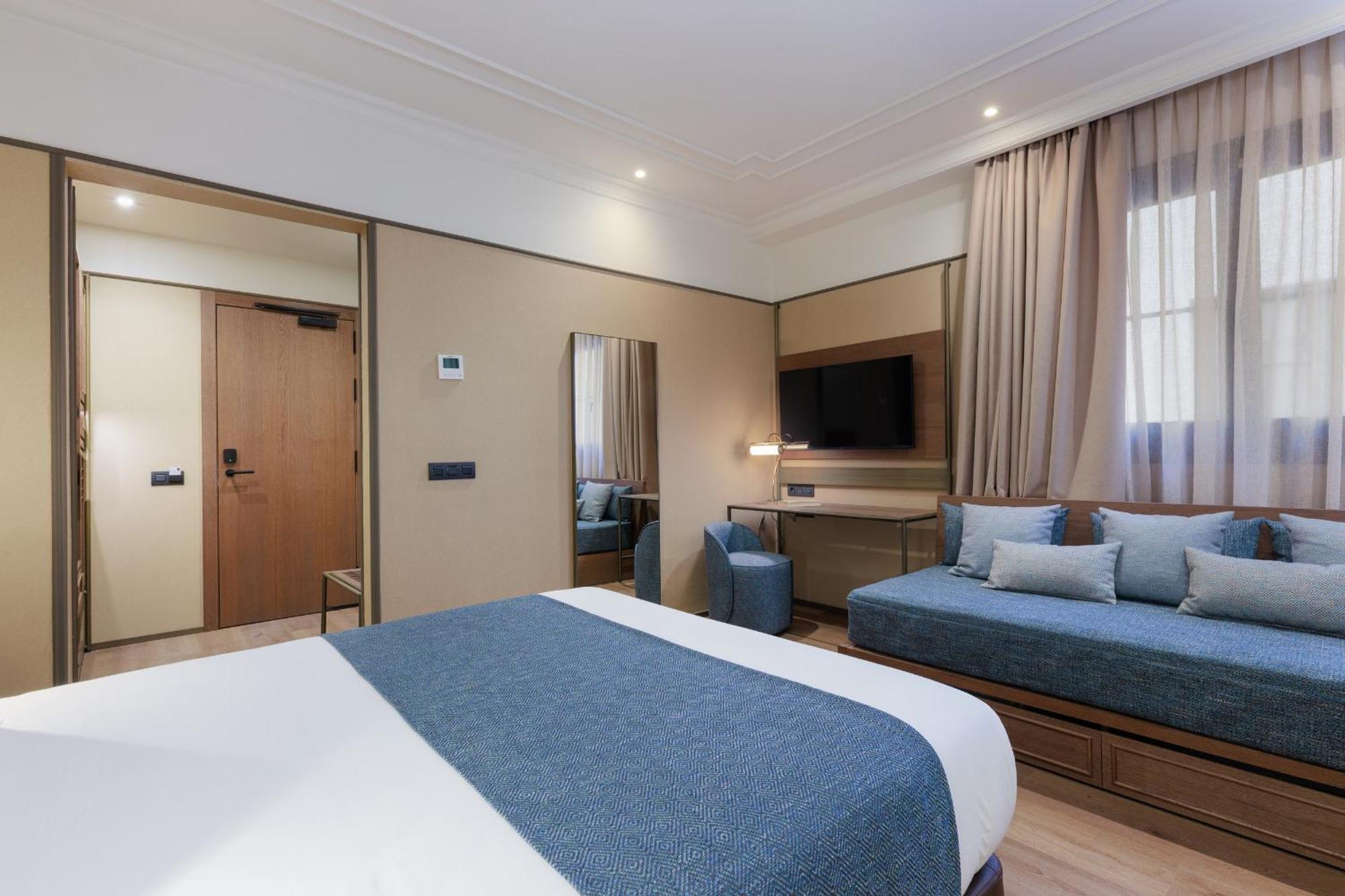 Hotel Medinaceli New Reopening 2025 Barcelona Ngoại thất bức ảnh